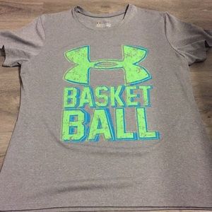 Under armour semi fitted large shirt